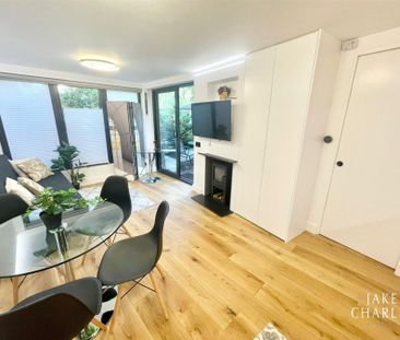 1 Bedroom Flat - Photo 1