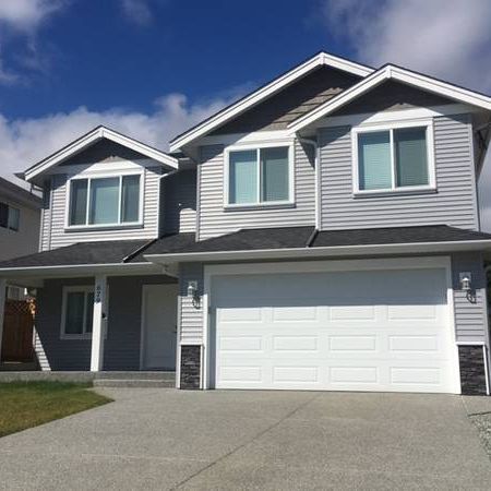 Executive 4 Bedroom Upper Suite w/Dbl Garage - Near to VIU - Photo 1