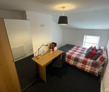 1 bedroom in a house share to rent - Photo 6