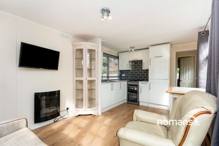 1 bedroom property to rent - Photo 2
