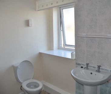 2 bedroom barn conversion to rent - Photo 4