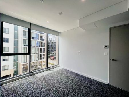 2 bed 2 bath - Photo 5