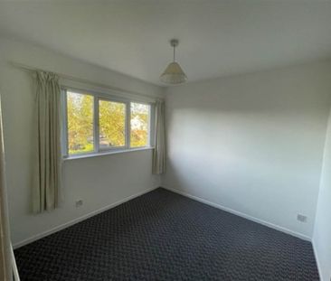 90 Upper Malone Park, Malone , Belfast, BT9 6PP - Photo 3