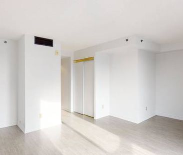 All Inclusive Studio - Centretown - November Move In - Photo 2