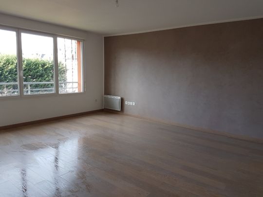 Location Appartement 3 pièces 74m² VALENCIENNES 59300 - Photo 1