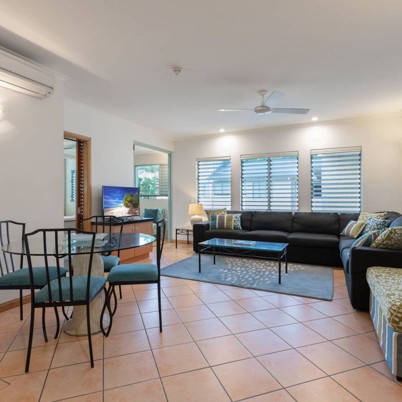 2 Bedroom for Lease - Mantra in TOWN - All Bills Included - Photo 1