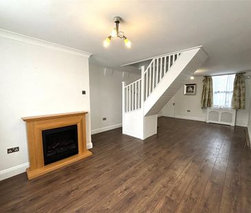 3 bedroom terraced house to rent - Photo 5