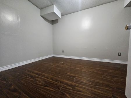 For Lease - 143 Murray Street Unit# Bsmt, Brampton, Ontario - Photo 4