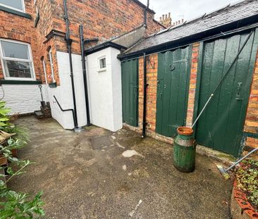 2 bedroom terraced house to rent - Photo 5