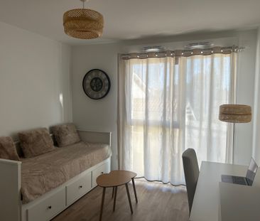 Location Appartement 1 pièce 23m² - Photo 4