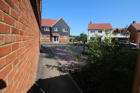 2 bedroom house to rent - Photo 4
