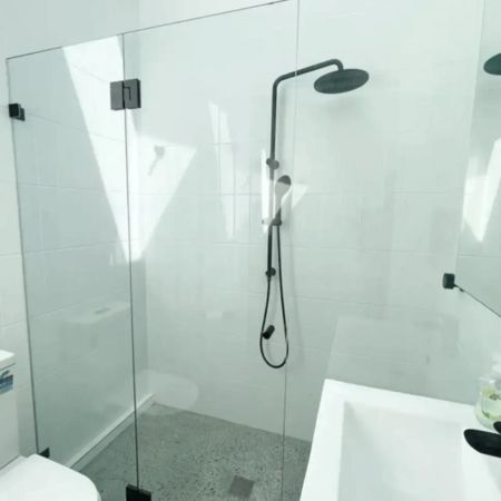 Studio Apartment in the Heart of Gladesville - Photo 4