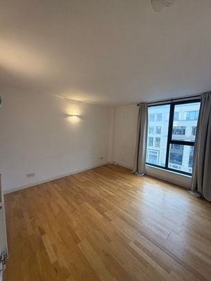 2 Bed Flat, Shoreditch High Street, E1 - Photo 1