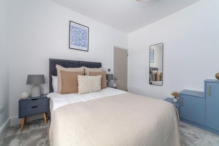 5 bedroom flat to rent - Photo 5