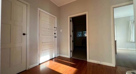 Spacious 3-Bedroom Home in the Heart of Missio... - Photo 3