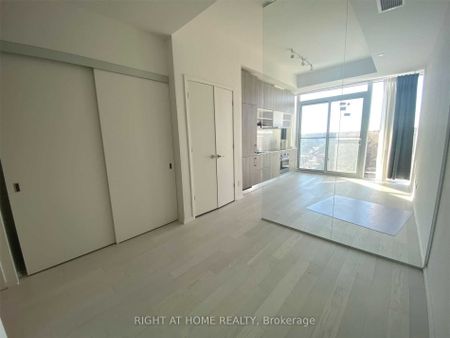 Art Shoppe Lofts + Condos #926 - Photo 4