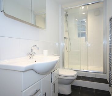 Eastgate House, Guildford - Photo 2