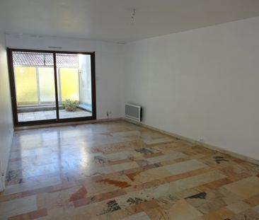 Location Appartement 3 pièces 73m² MONTPELLIER 34000 - Photo 2
