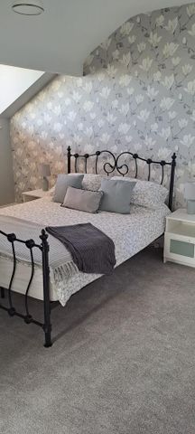 1 bedroom in a house share to rent - Photo 4