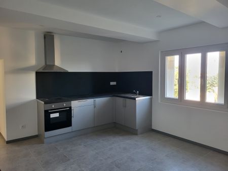 Location Appartement 3 pièces 48m² ST MAMERT DU GARD 30730 - Photo 4