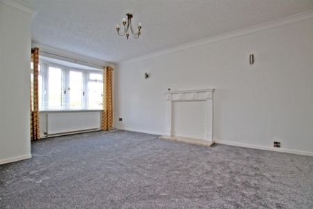 2 bedroom Town house to rent - Photo 4