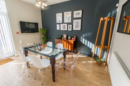 5 bedroom terraced house to rent - Photo 2