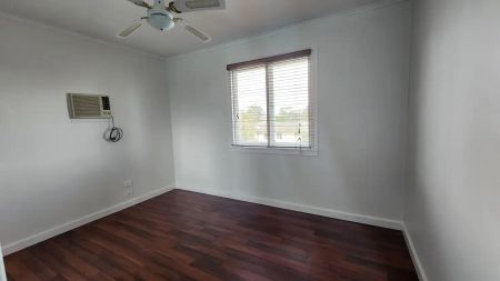 Charming Family Home in a Quiet Location - Photo 4