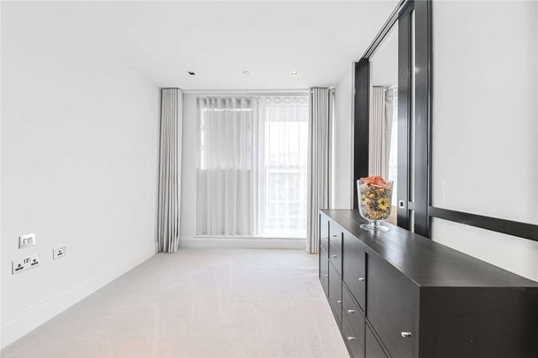 A superb three bedroom apartment with amenities & concierge. - Photo 1