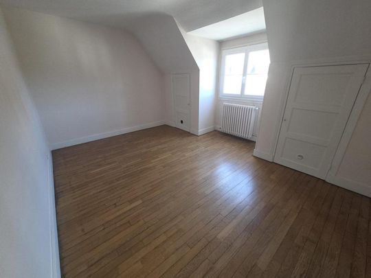 Location Appartement 2 pièces 50m² LE CREUSOT 71200 - Photo 1