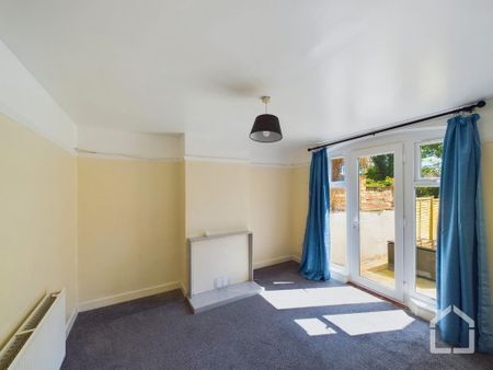 3 bedroom semi-detached house to rent - Photo 3