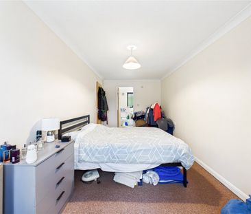 Burgess Place, Martlesham Heath, Ipswich, IP5 3QZ - Photo 3