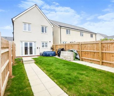 3 bedroom detached house to rent - Photo 3