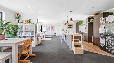 Coastal Charm Meets Family Comfort - Photo 4