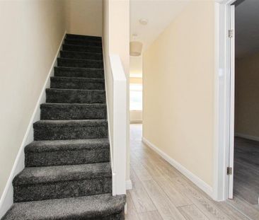 3 bedroom terraced house to rent - Photo 5