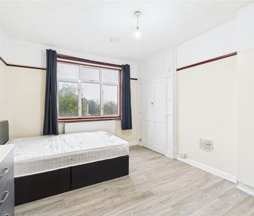 1 bedroom property to rent - Photo 4