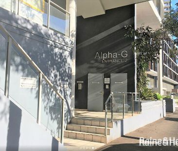 Open Plan Studio Apartment Plus Parking - Photo 1