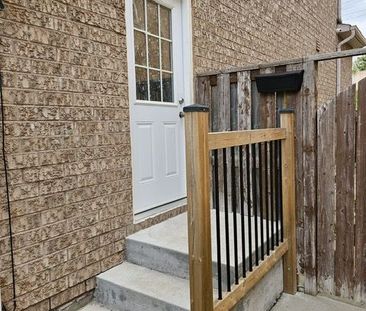 For Lease - 47 Seahorse Avenue Unit# Bsmt, Brampton, Ontario - Photo 3