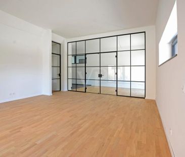 Historisches Fabrikflair trifft modernes Wohnen mit Garten - Foto 2