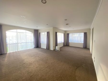 Dannemora 4 bedroom 2 bathroom family home for a family - Photo 2