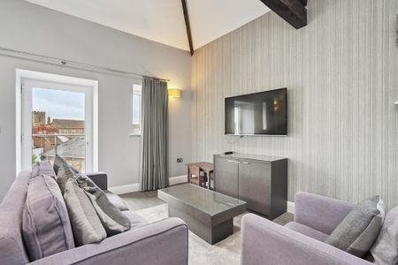 2 bedroom flat to rent - Photo 3