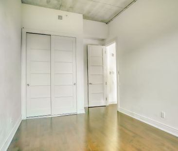 Condo for rent, Montréal (Saint-Laurent) - Photo 1