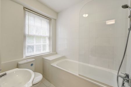 Fulham Road, South Kensington, SW3 6SH, London - Photo 3