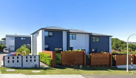 17C East Street, Pukekohe - Photo 2