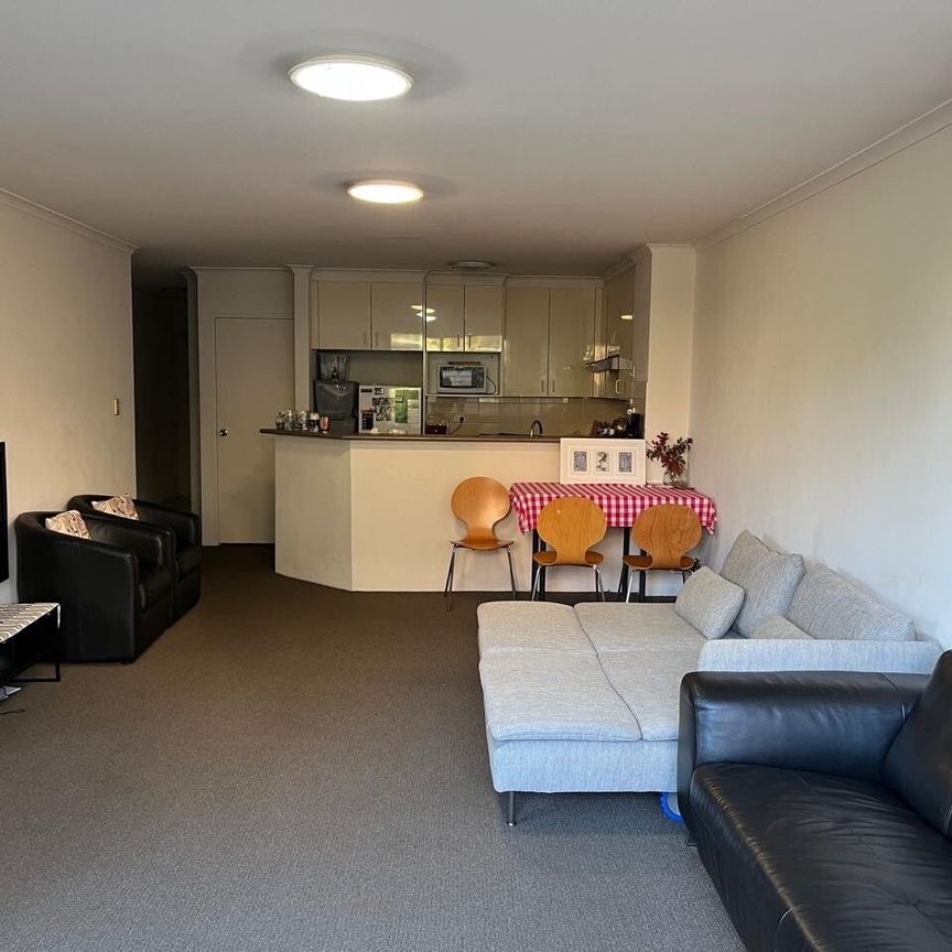 St Leonards - Photo 1