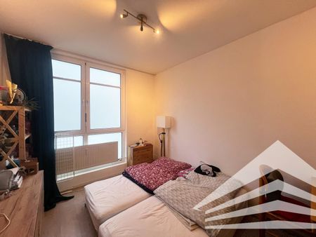 Gut aufgeteilte 3-Zimmer Wohnung mit Innenhof-Loggia und Küche! - Photo 3