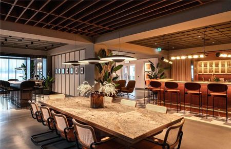 Exceptional One Double Bedroom Apartments with unrivalled facilities in the Exclusive Cortland Development, Colliers Yard. - Photo 3