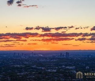 Luxurious Sub-Penthouse One Bedroom in ERA by Mirvac – Oversized La... - Photo 2