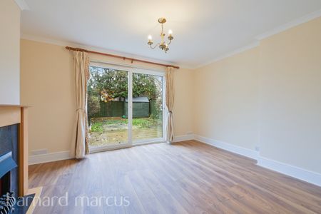 Horsley Close, Epsom - Photo 4