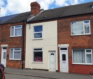 3 bedroom terraced house to rent - Photo 2