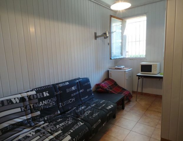 T1 - Photo 1